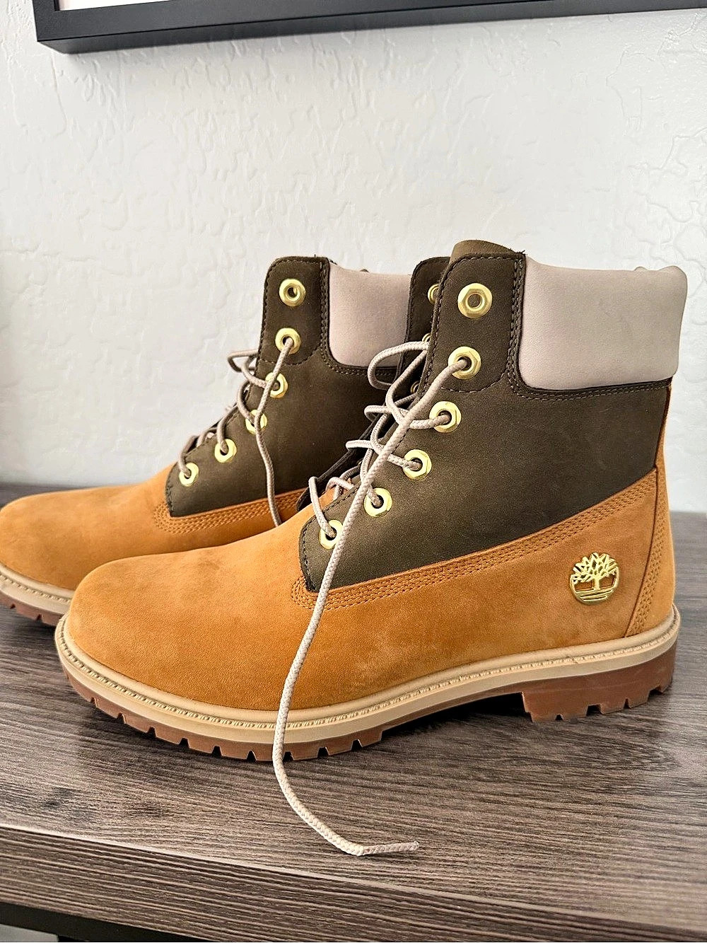 Timberland Premium 6-Inch Waterproof Boot Waterproof Boots Brown & Tan US 9.5